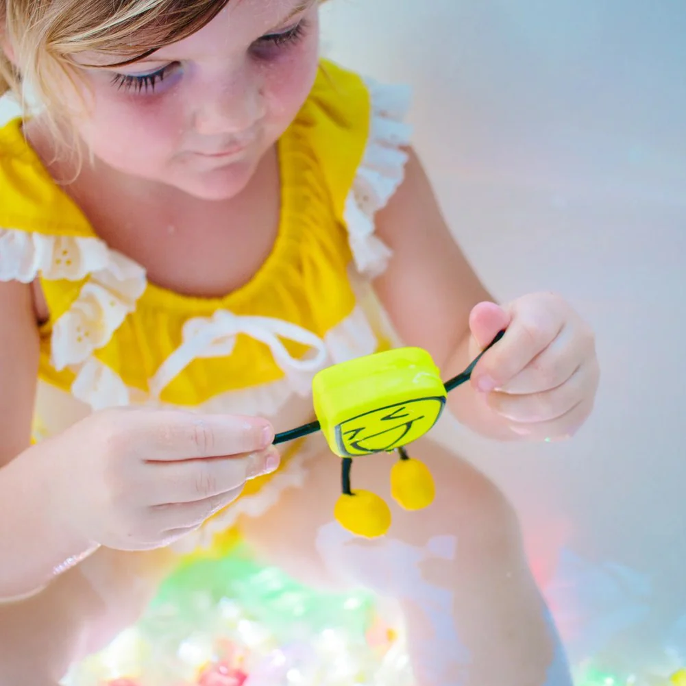 Glo Pals Light-Up Bath Toy - Alex - Image 3