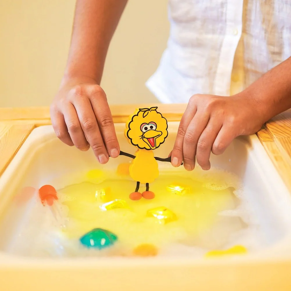 Glo Pals Sesame Street Light-Up Bath Toy - Big Bird - Image 4