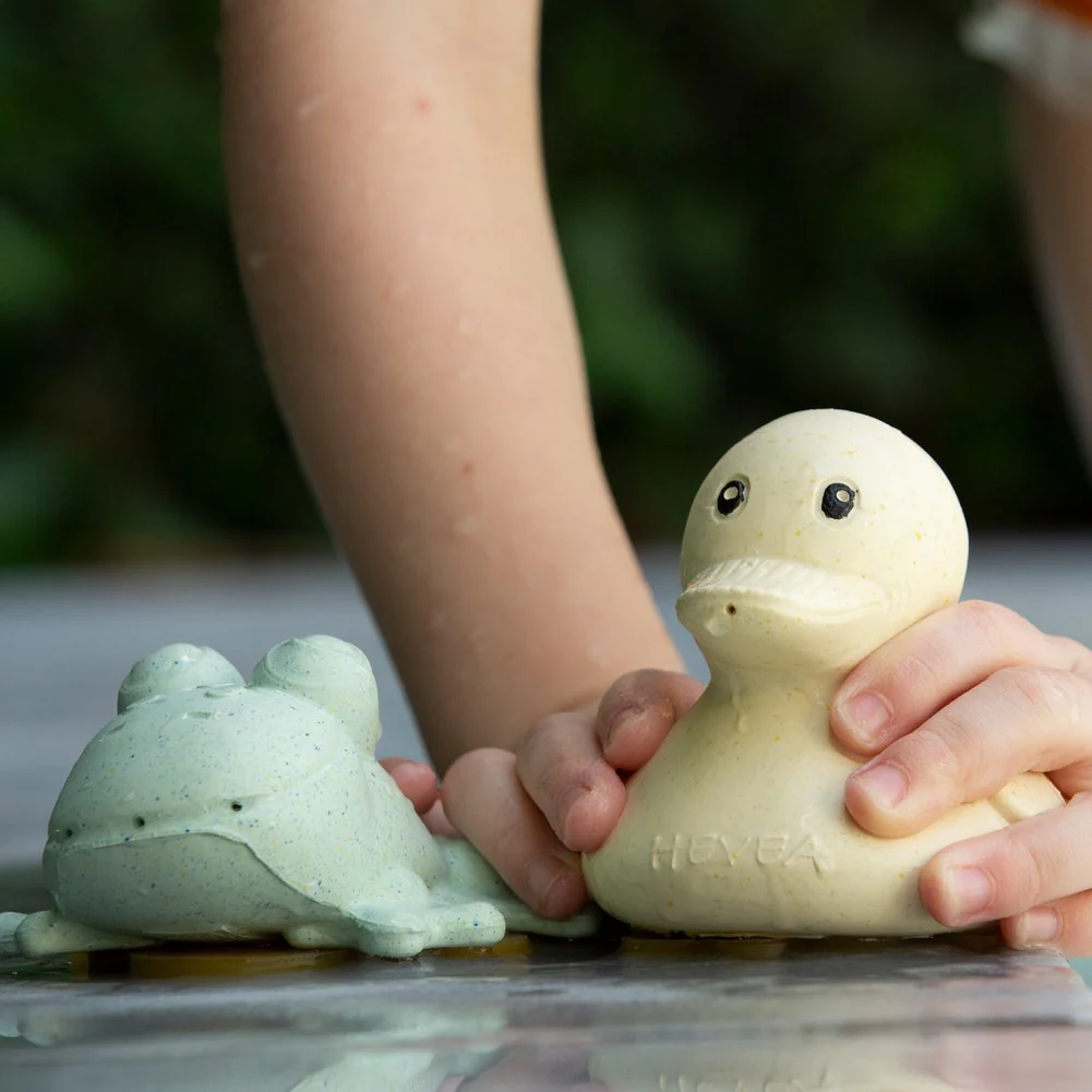 Hevea Squeez N Splash Duck & Frog Bath Toys - Sand & Sage - Image 4